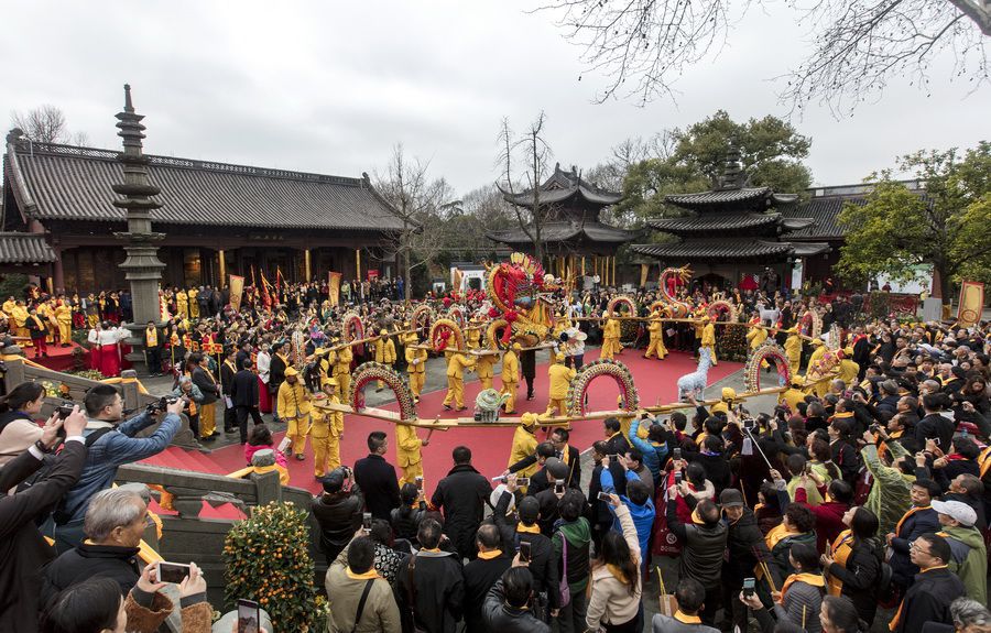 7.施一伟--文化传承钱王祭.jpg