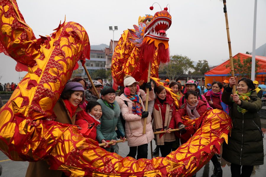 韩伟    河上  老来乐.JPG