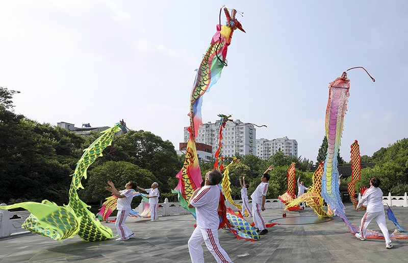 飞龙  摄影： 陈勇.jpg